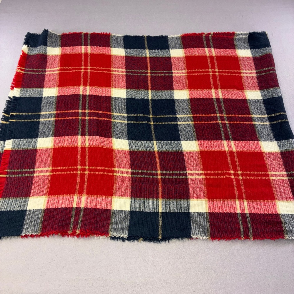 Atmosphere Plaid Blanket Scarf Womens OS Red Navy Blue Frayed Fringe Oversized